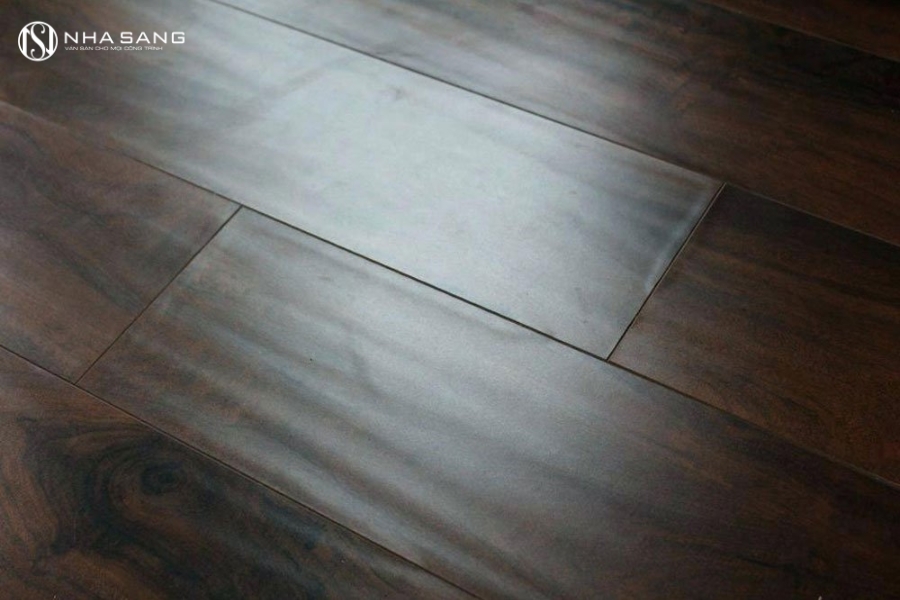 Dấu Hiệu Nhận Biết Sàn Gỗ Bị Phồng