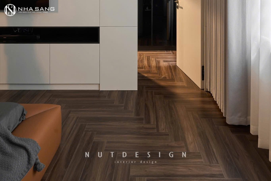 Thi Công Sàn Gỗ Xương Cá NS XC93 Cho Dự Án Nhà Phố Thuỵ Khuê
